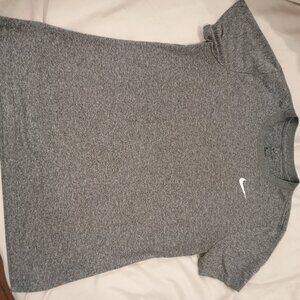 Women's Nike tshirt